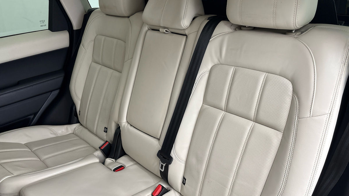 Land Rover Range Rover Sport Image 8