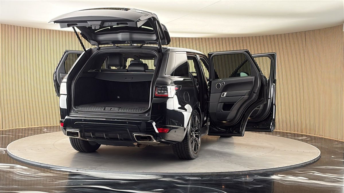 More views of Land Rover Range Rover Sport