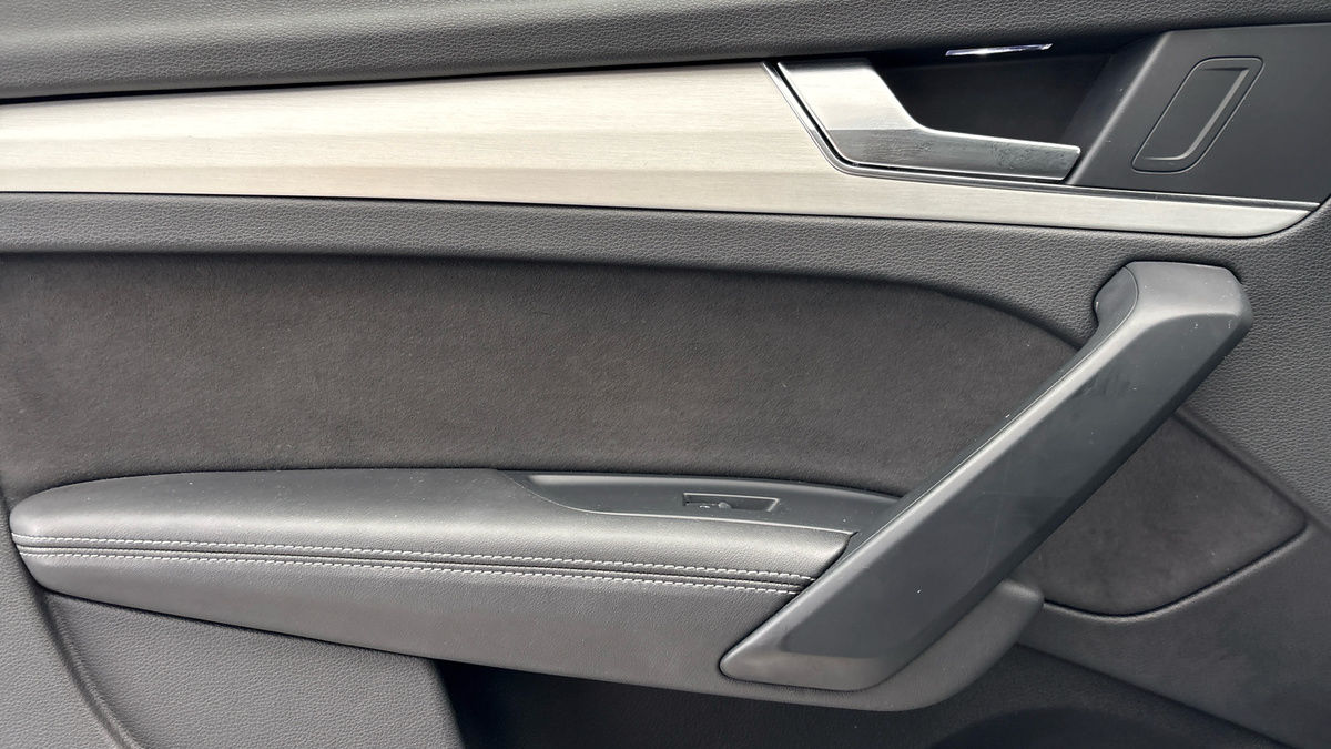Audi Q5 Image 19