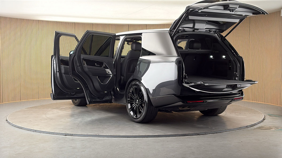 Land Rover Range Rover Image 23