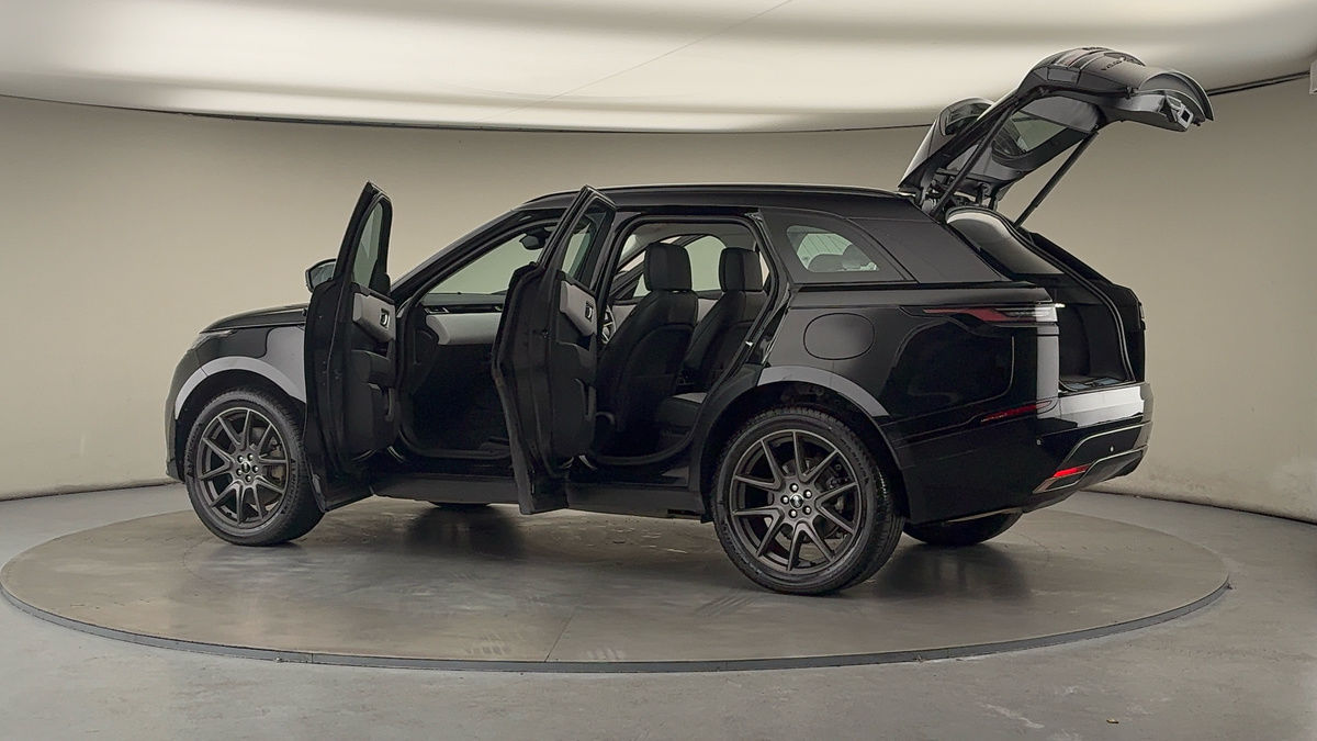 More views of Land Rover Range Rover Velar