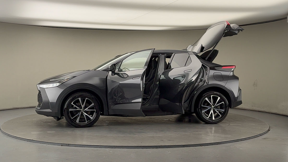 More views of Toyota C-HR