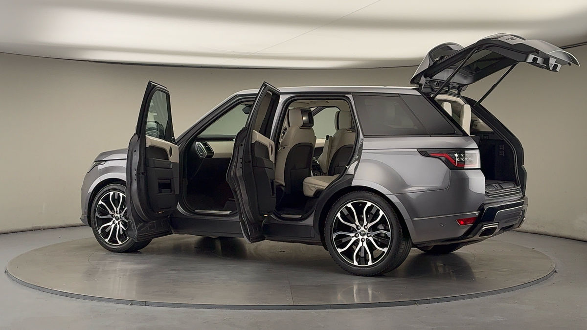 More views of Land Rover Range Rover Sport