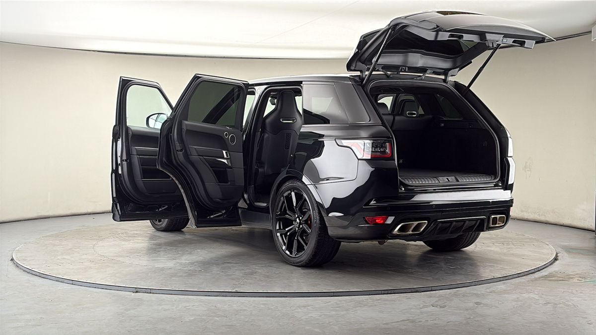 Land Rover Range Rover Sport Image 23