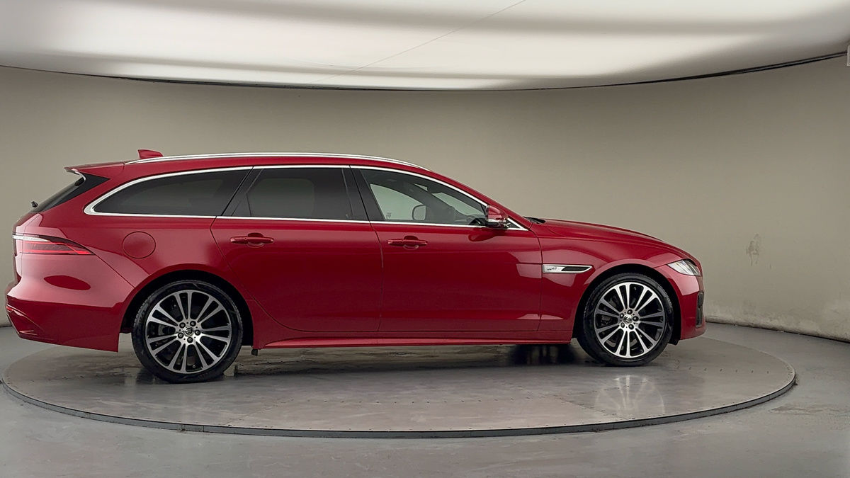 More views of Jaguar XF