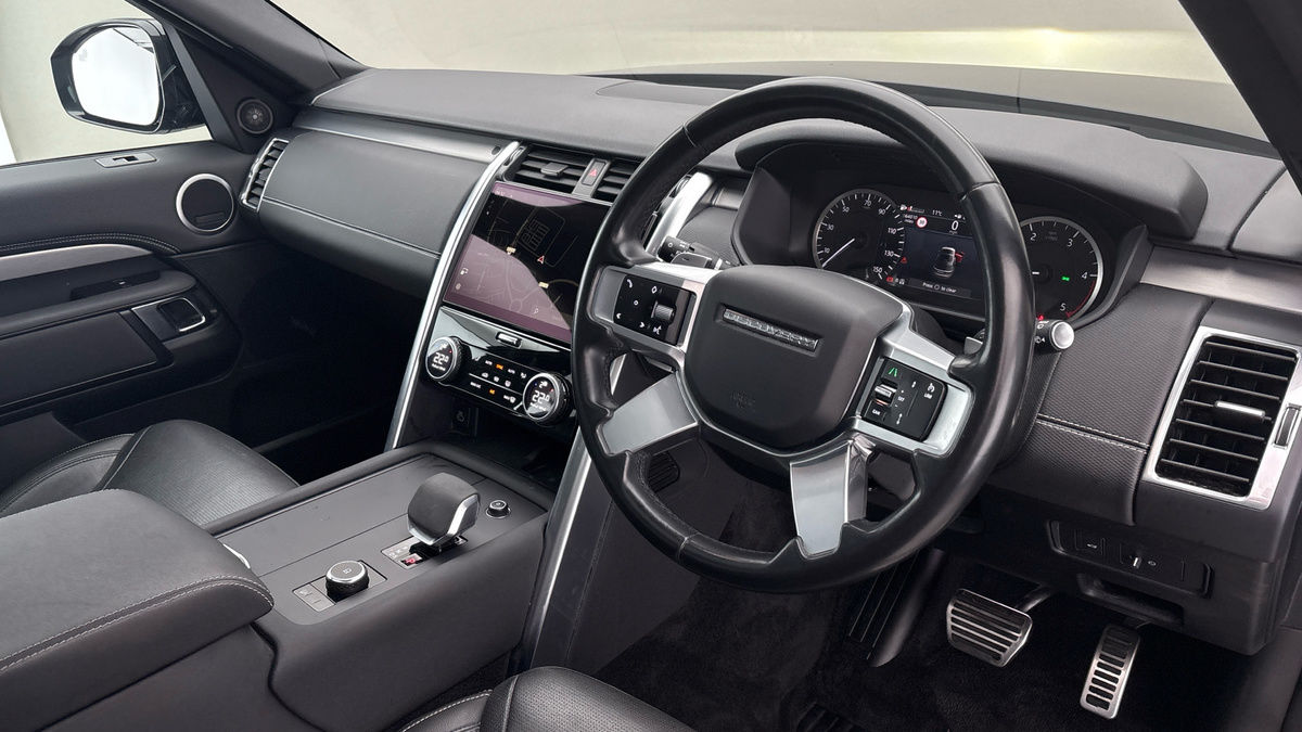 Land Rover Discovery Image 5