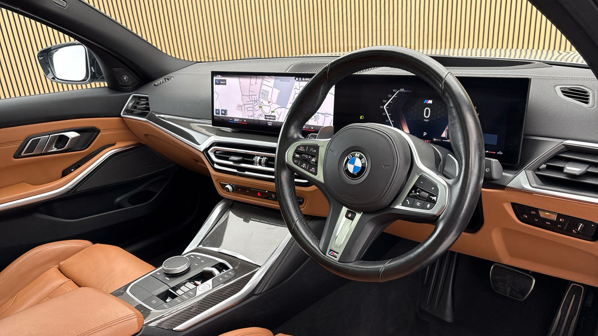 BMW 3 Series Image 5