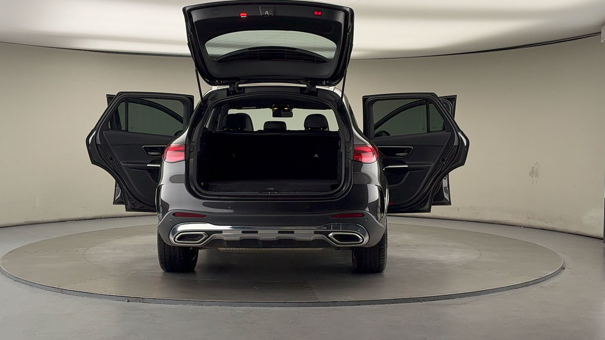 More views of Mercedes-Benz GLC