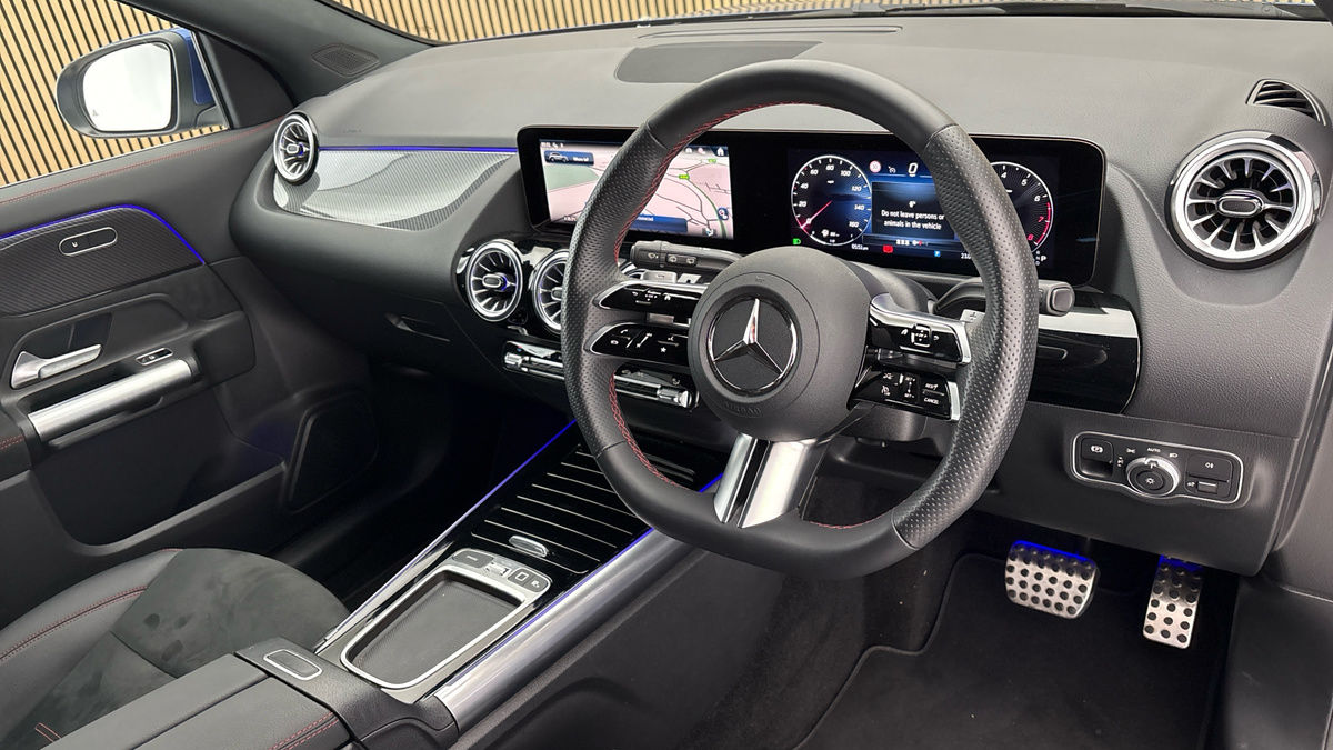 Mercedes-Benz GLA Image 5