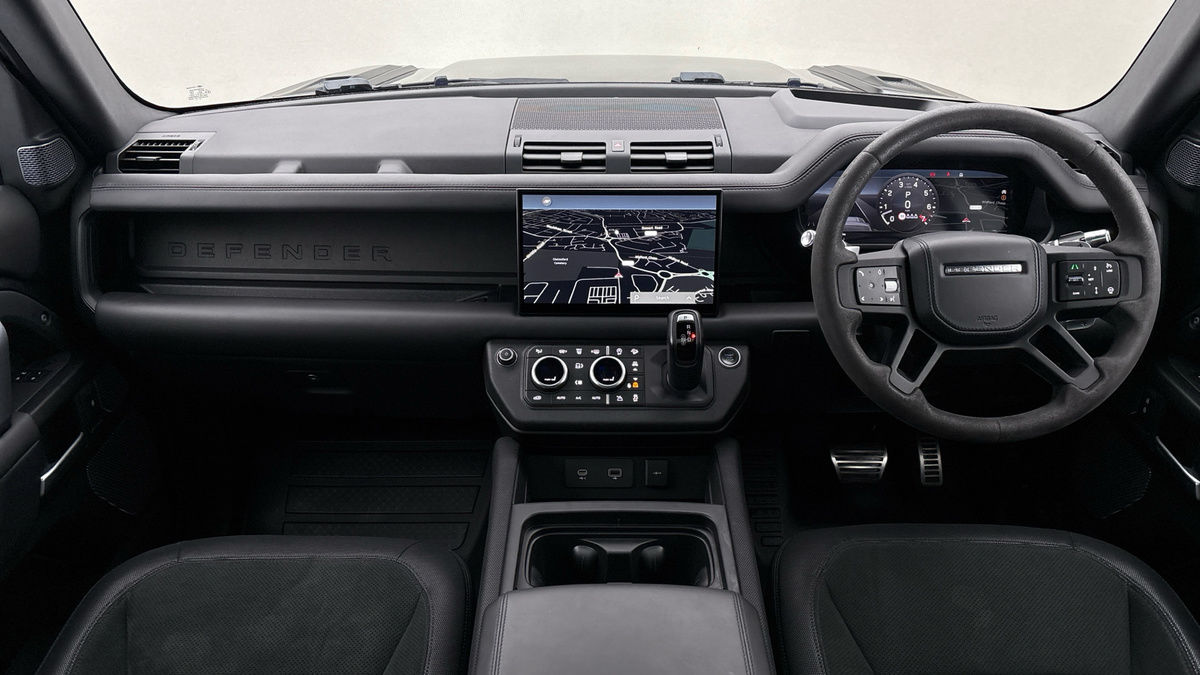 Land Rover Defender 110 Urban Image 24