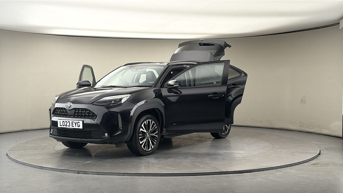 More views of Toyota Yaris Cross