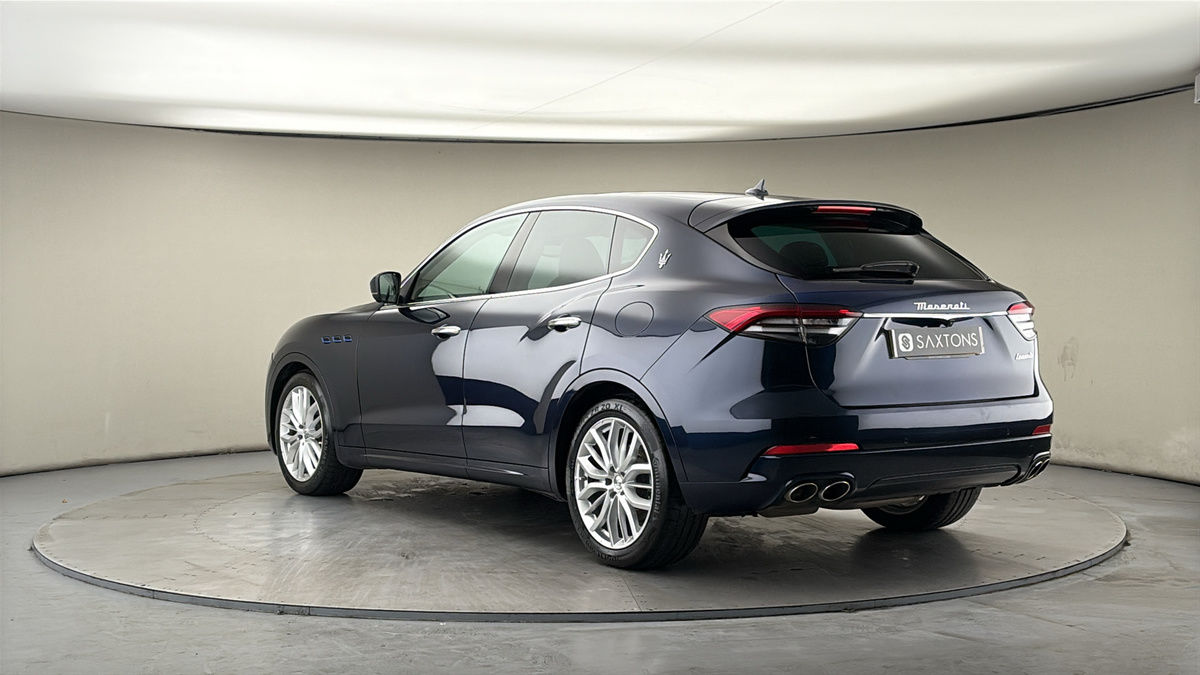 Maserati Levante Image 2