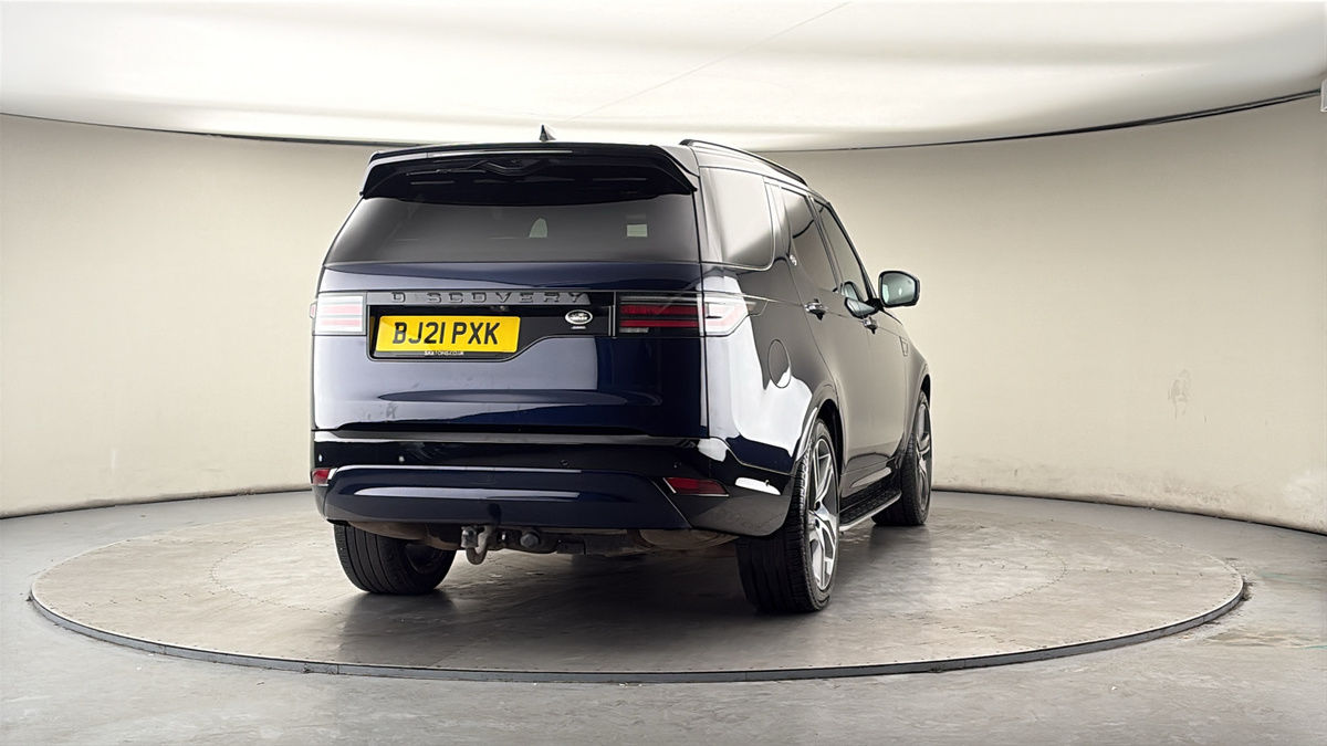 More views of Land Rover Discovery