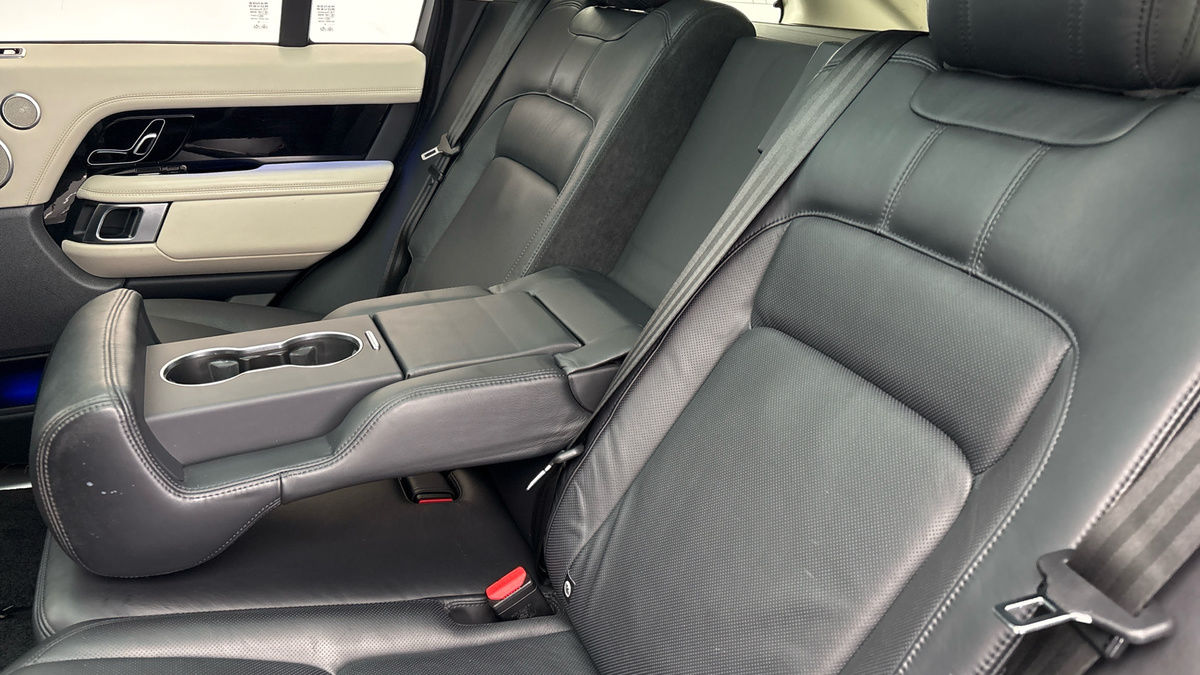 Land Rover Range Rover Image 9