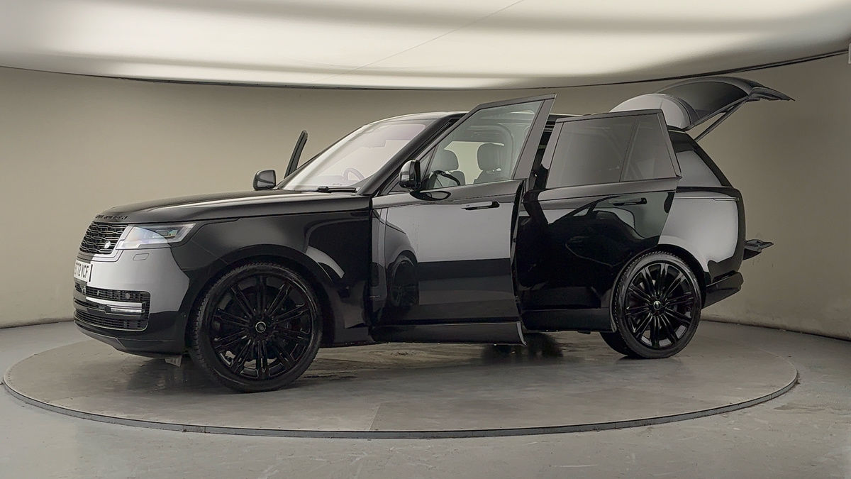 More views of Land Rover Range Rover