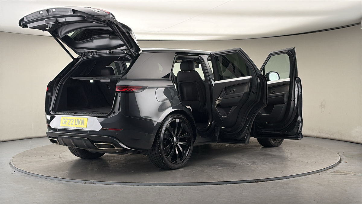 More views of Land Rover Range Rover Sport