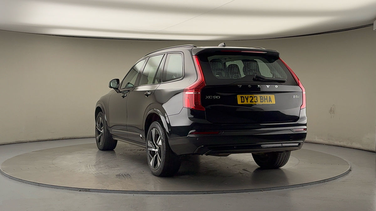 More views of Volvo XC90