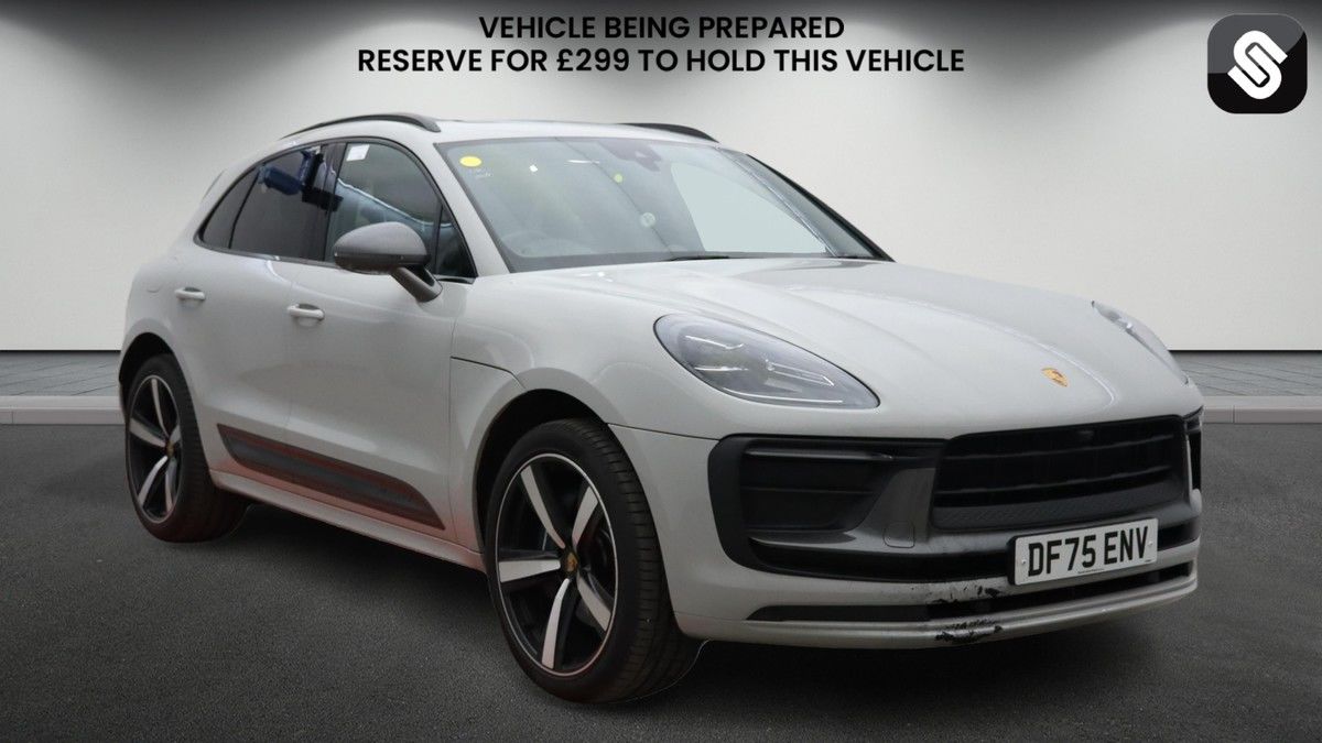 Porsche Macan Sticky Header Image