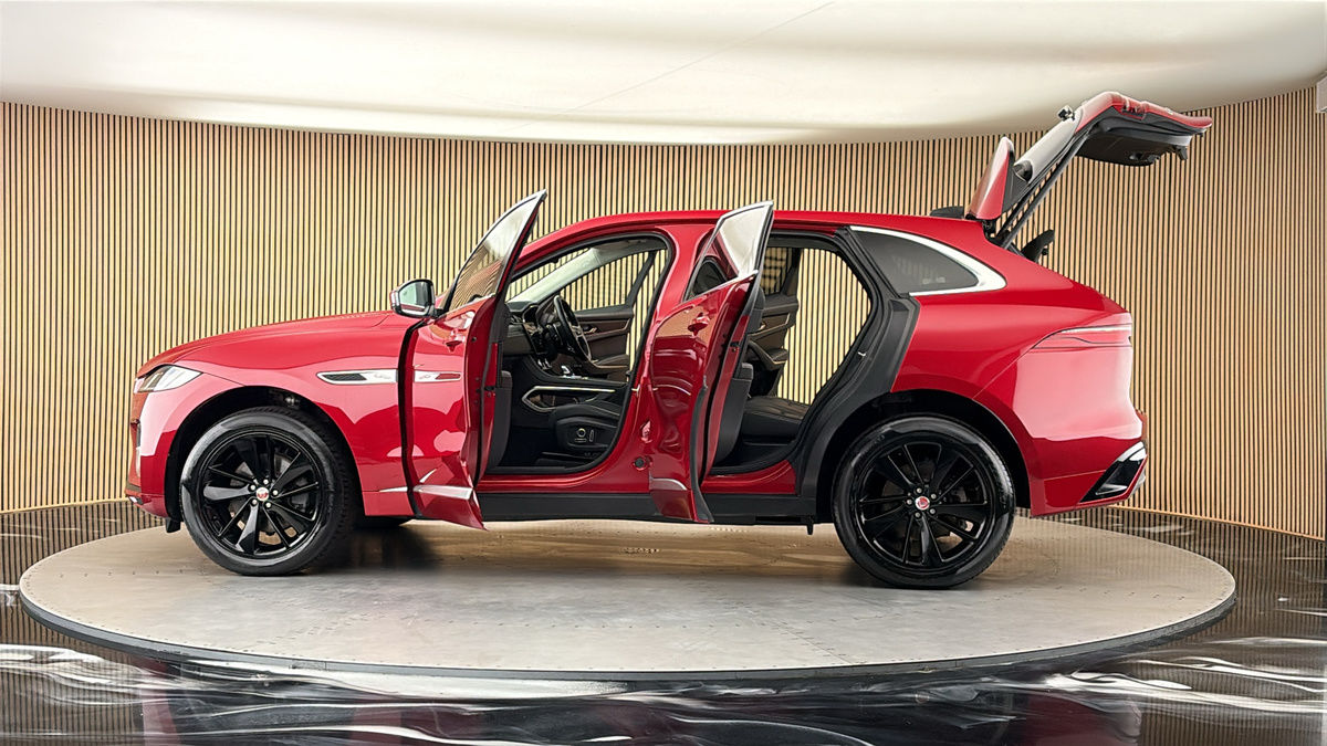 More views of Jaguar F-PACE
