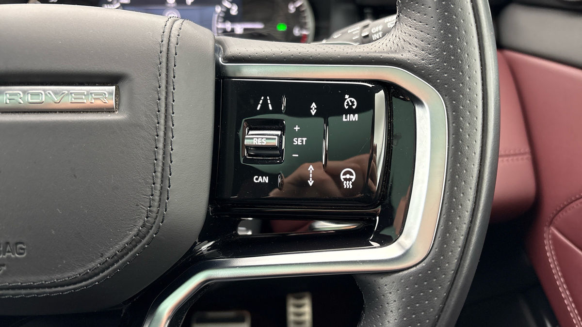 Land Rover Range Rover Evoque Image 14