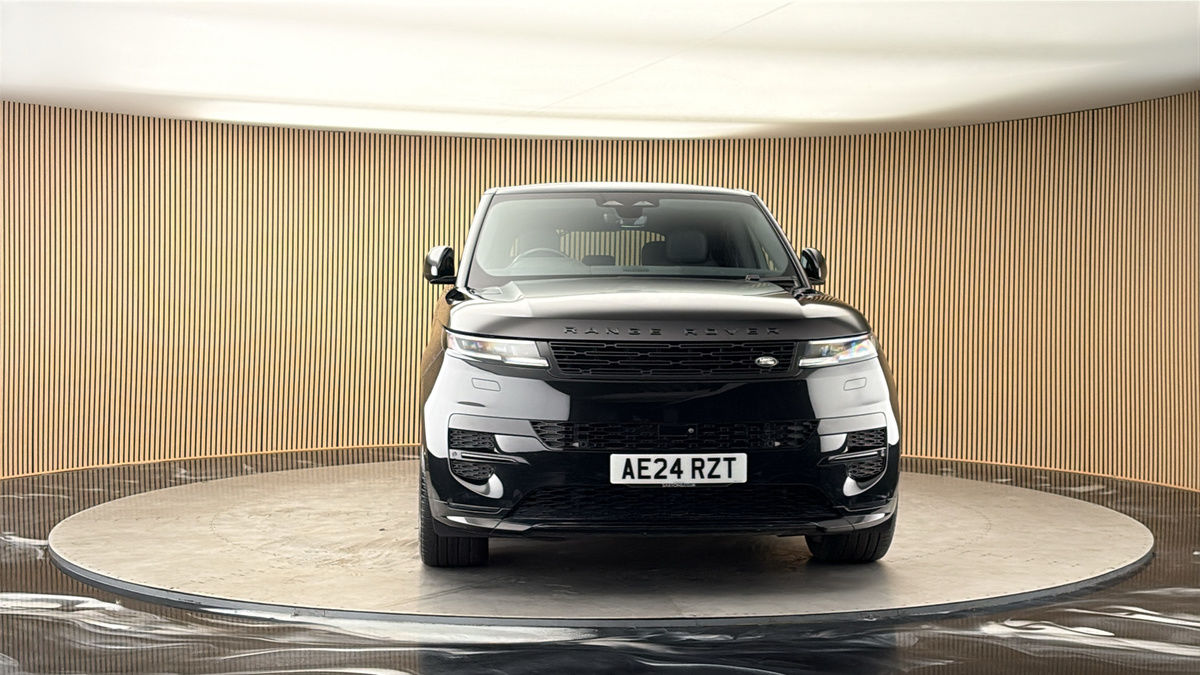 More views of Land Rover Range Rover Sport