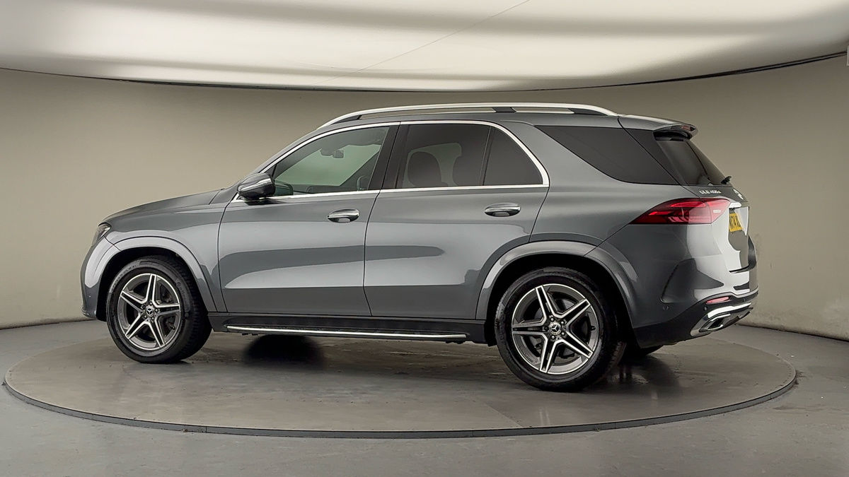 More views of Mercedes-Benz GLE