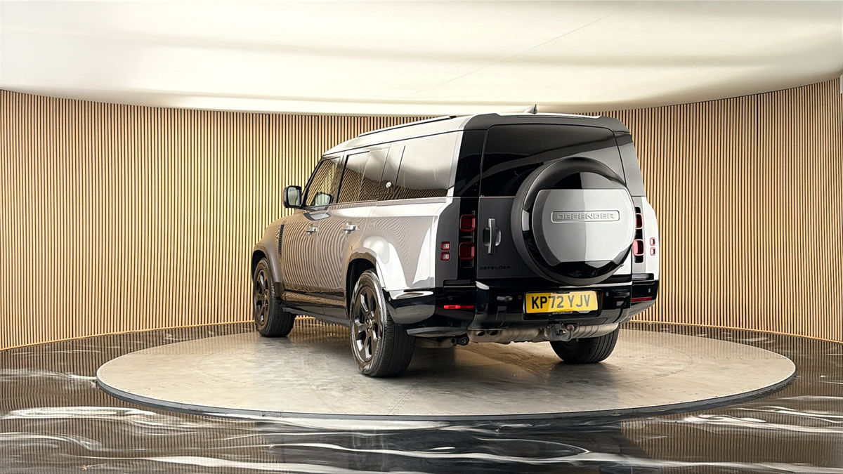 More views of Land Rover Defender 130