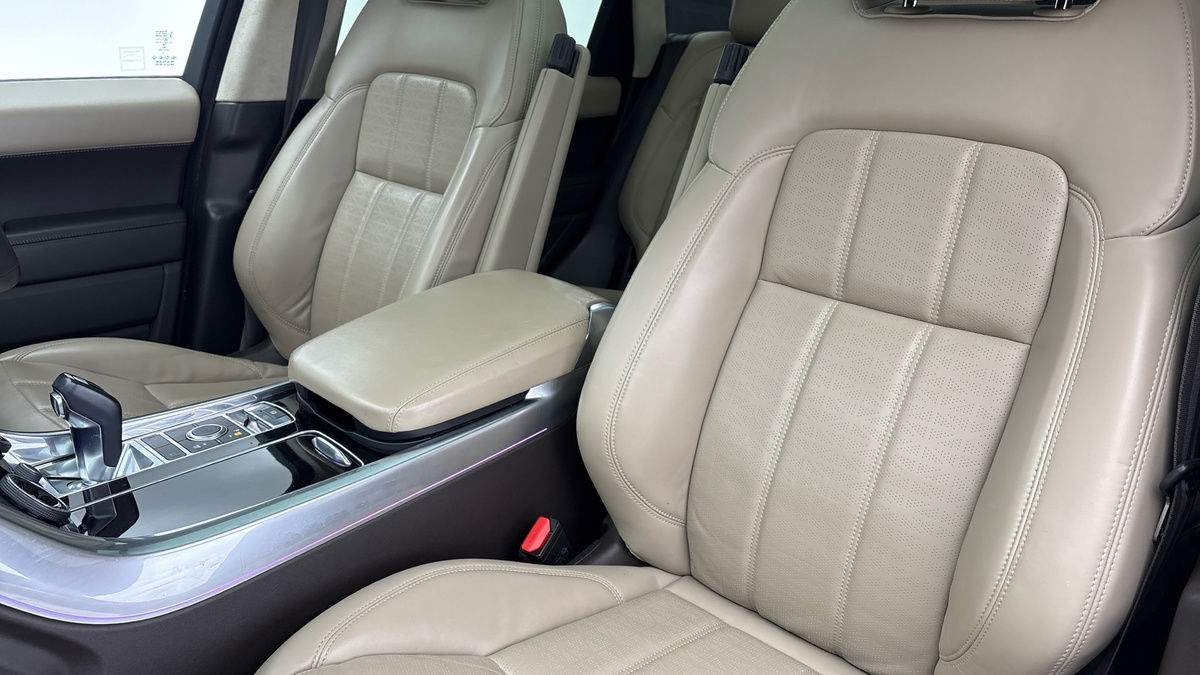 Land Rover Range Rover Sport Image 7
