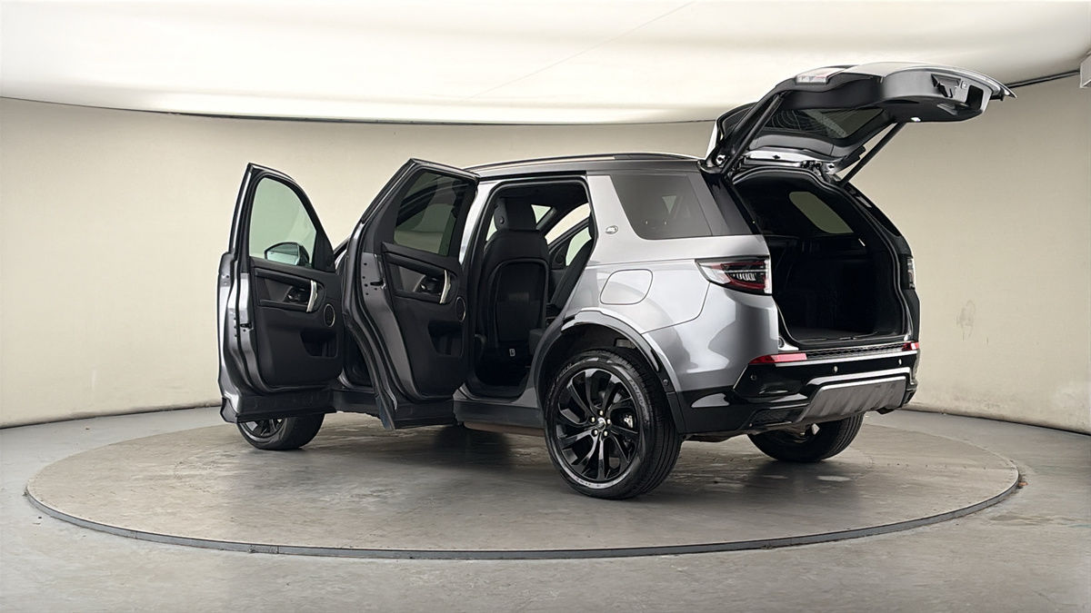 More views of Land Rover Discovery Sport