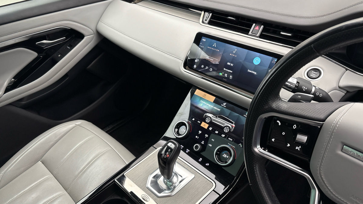 Land Rover Range Rover Evoque Image 18