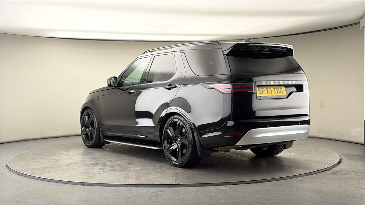 Land Rover Discovery Image 2