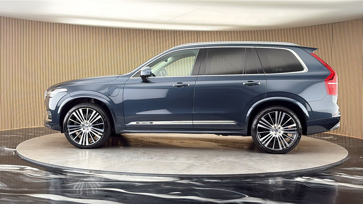 More views of Volvo XC90