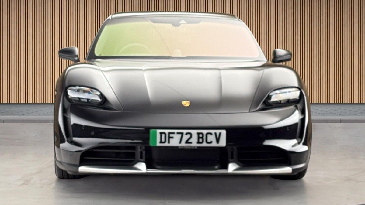 Porsche Taycan Image 3