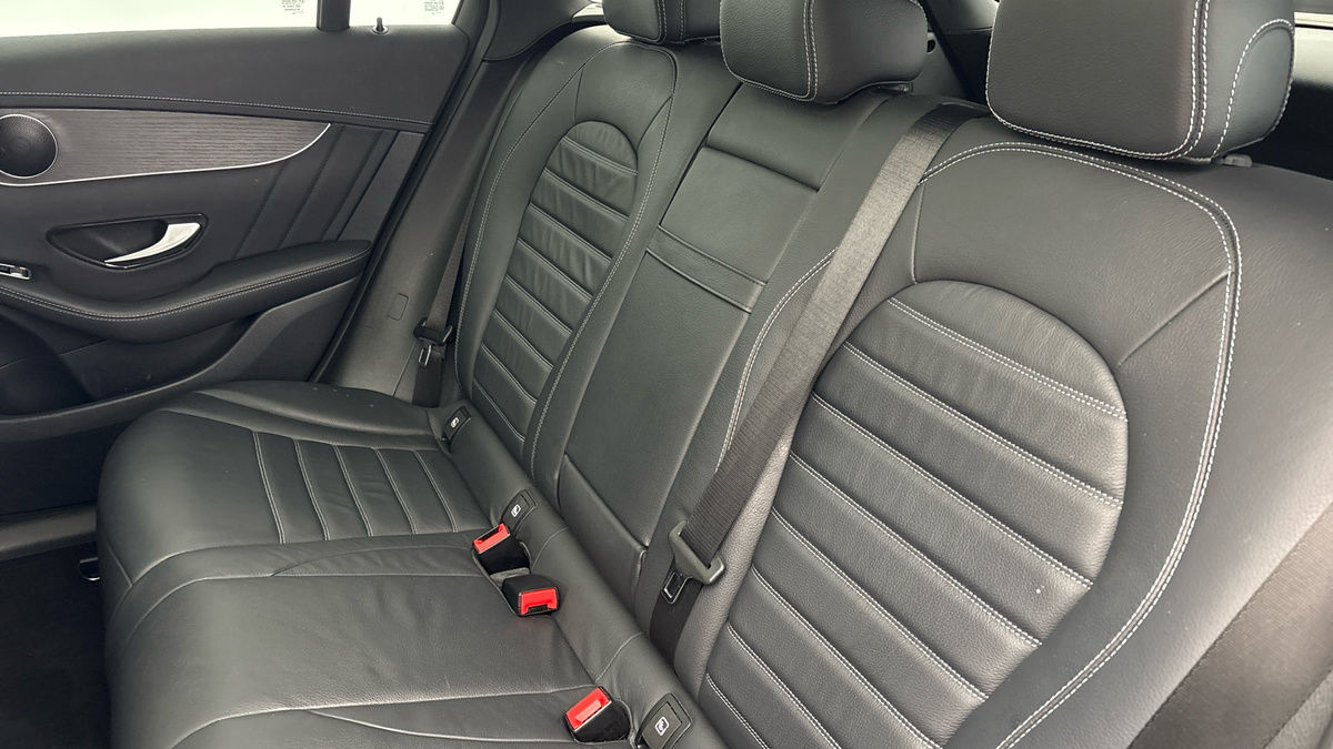 Mercedes-Benz GLC Image 8