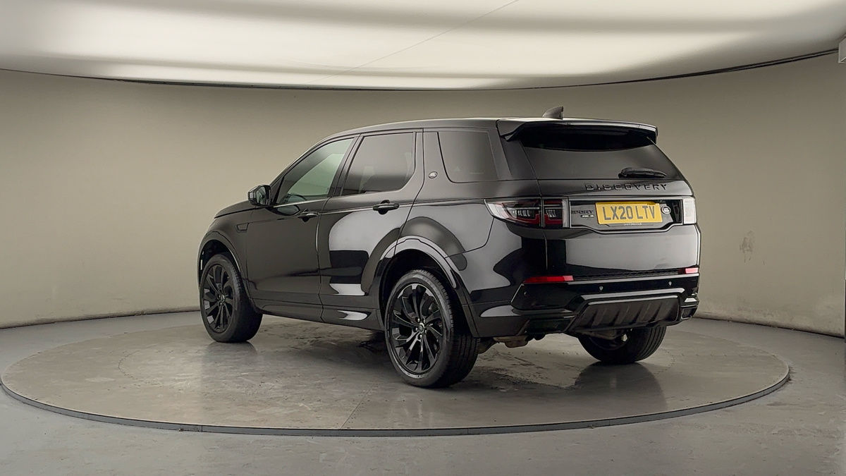 Land Rover Discovery Sport Image 2