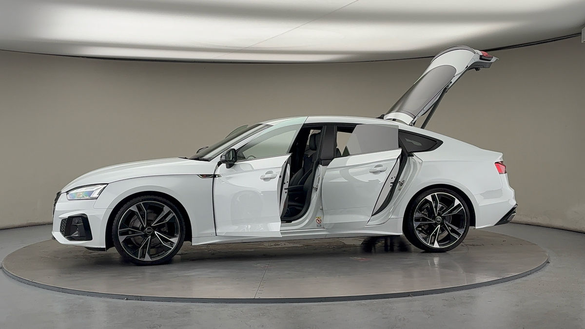 More views of Audi A5