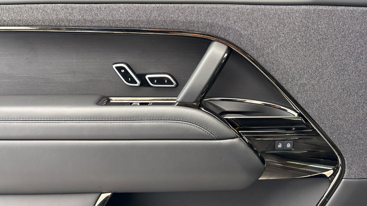Land Rover Range Rover Sport Image 19