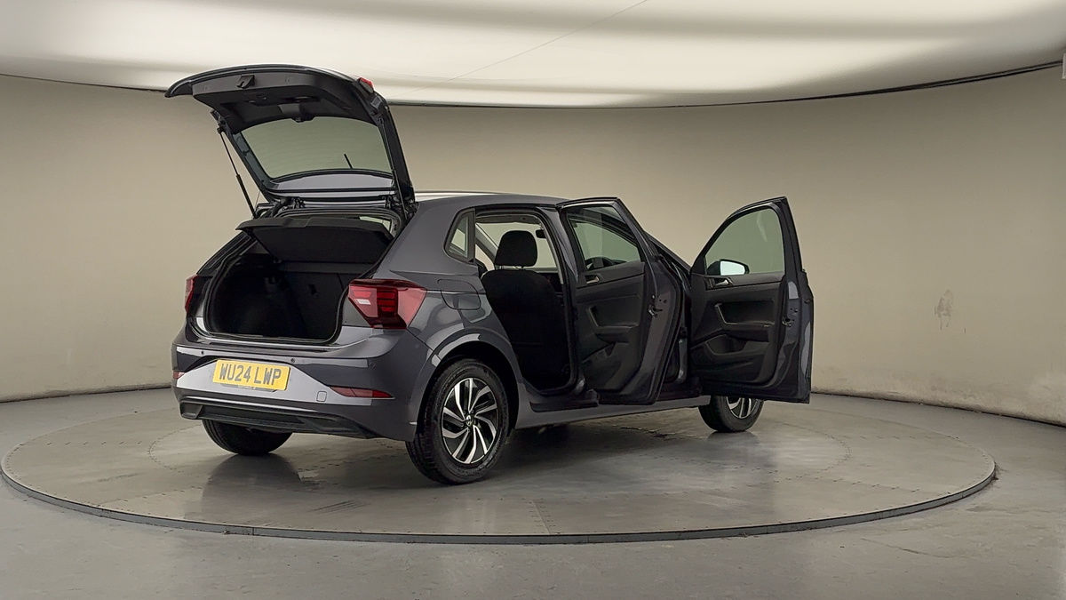 More views of Volkswagen Polo