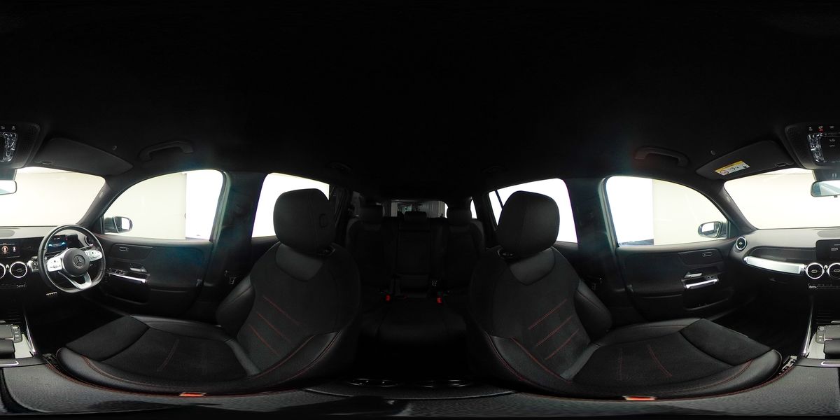 More views of Mercedes-Benz GLB