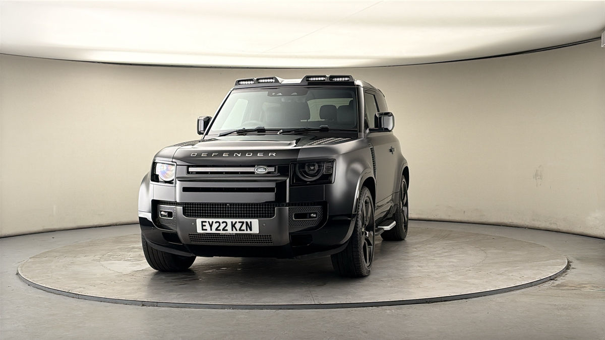 More views of Land Rover Defender 90