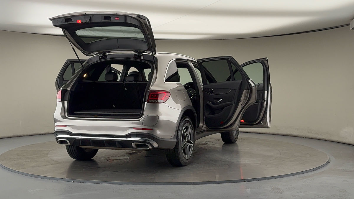 More views of Mercedes-Benz GLC