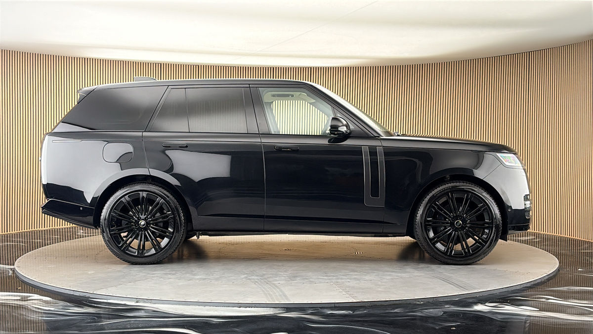 Land Rover Range Rover Image 16