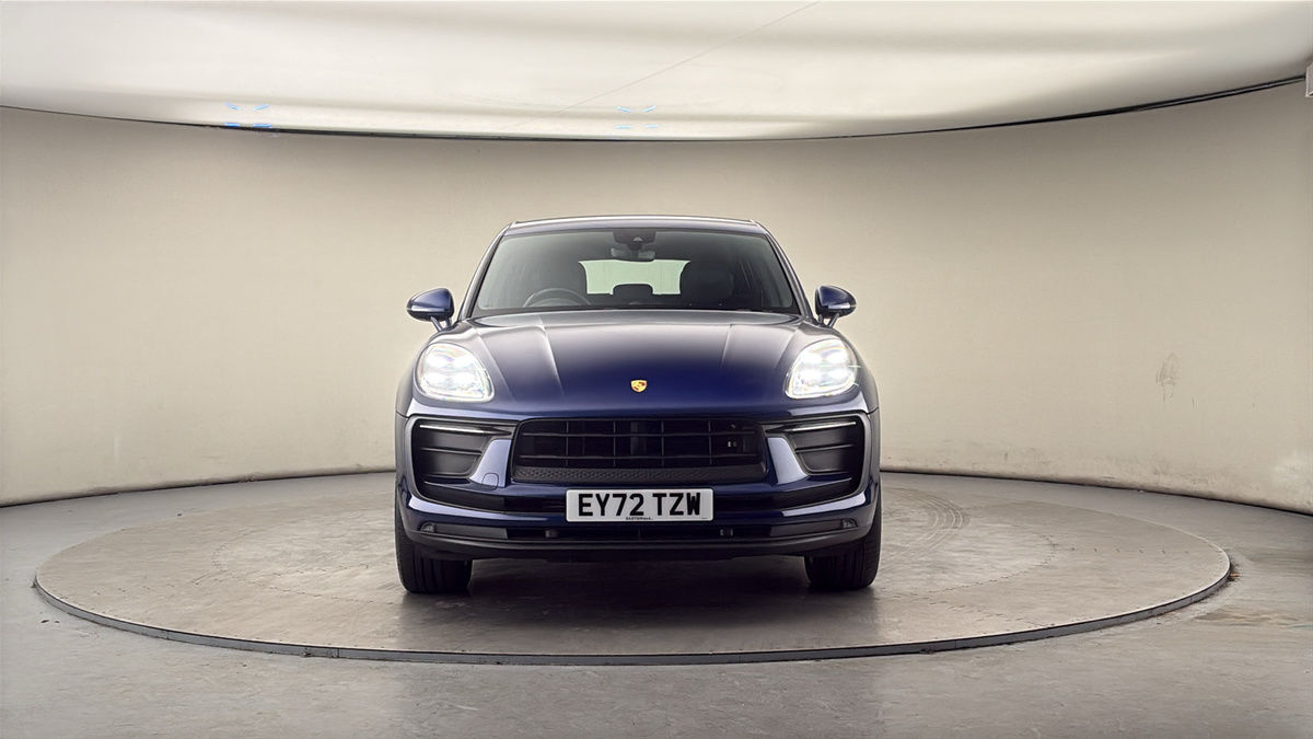 Porsche Macan Image 3