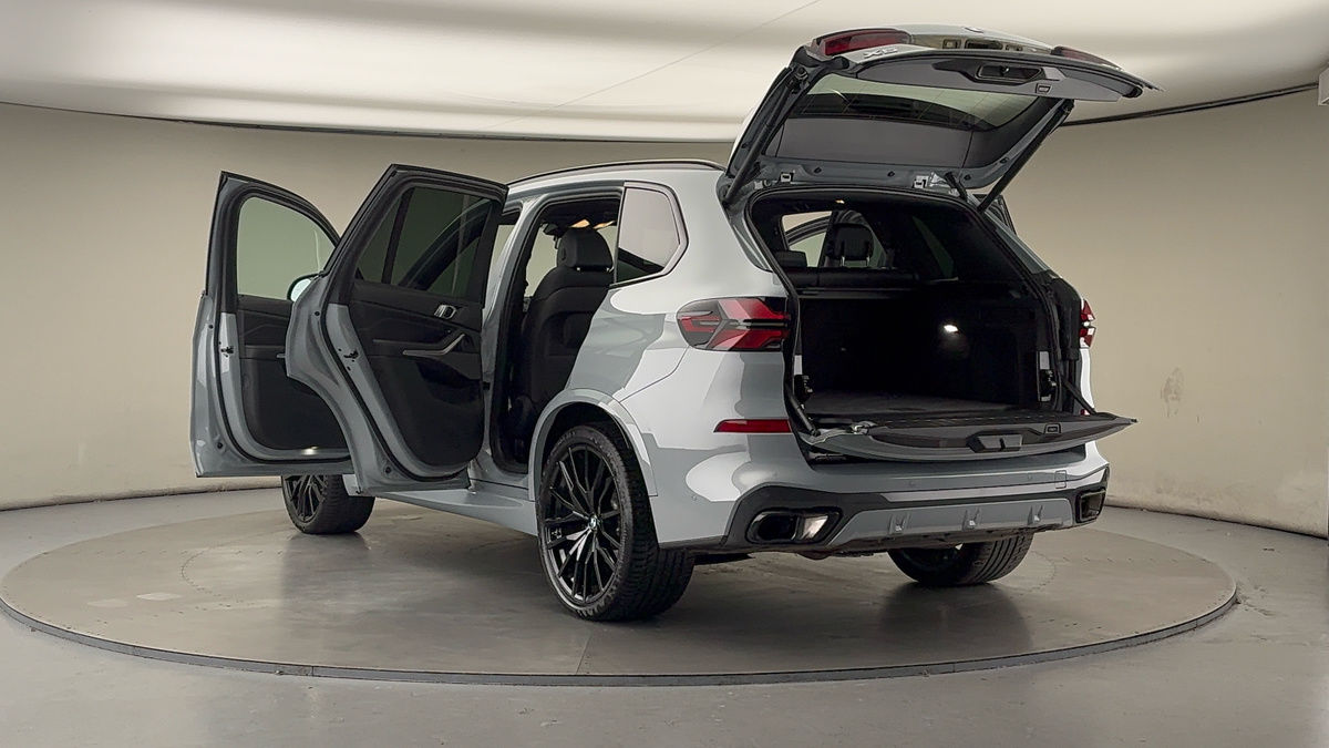 BMW X5 Image 23