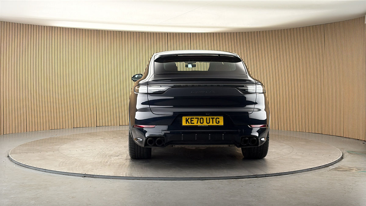 More views of Porsche Cayenne