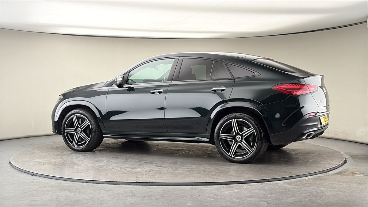 More views of Mercedes-Benz GLE