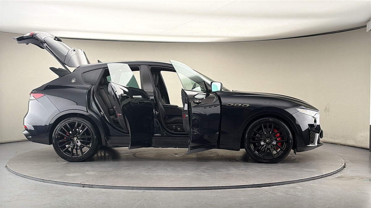 More views of Maserati Levante