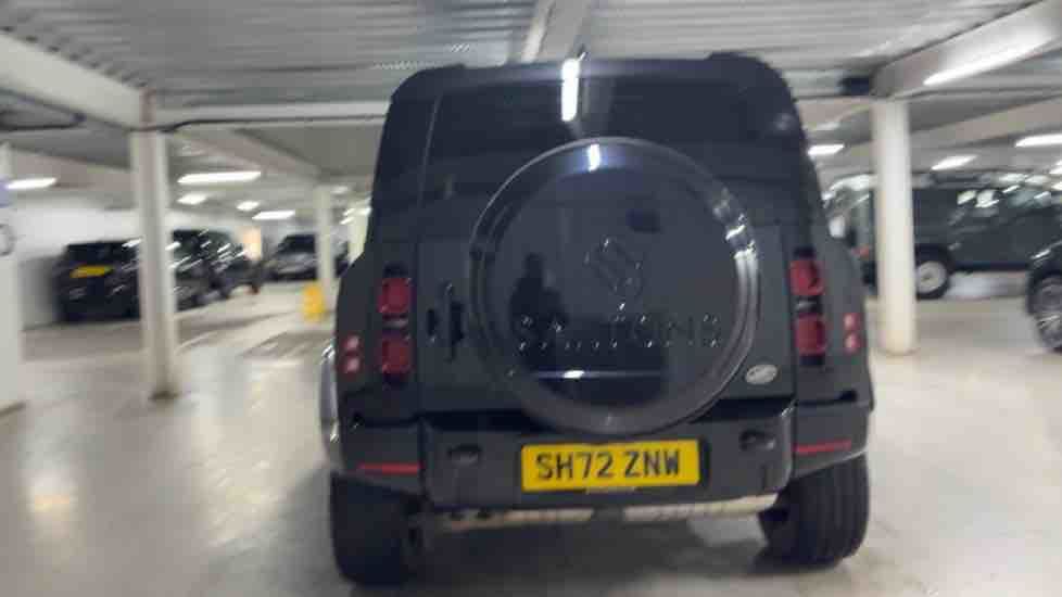 More views of Land Rover Defender 90