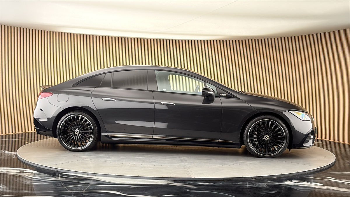 More views of Mercedes-Benz EQE