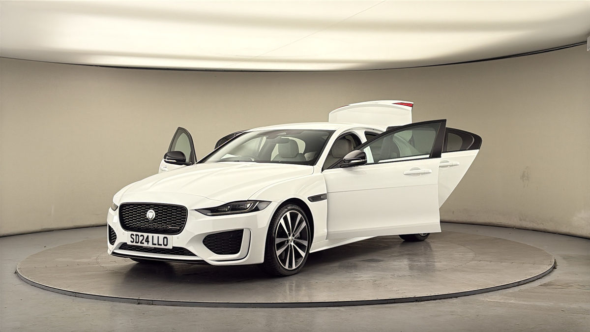 More views of Jaguar XE